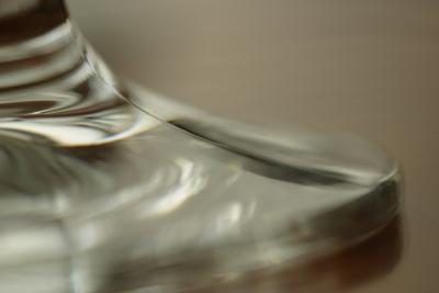 Cristal au plomb contient du quartz fondu contemporain et au moins 24 pour cent d'oxyde de plomb.