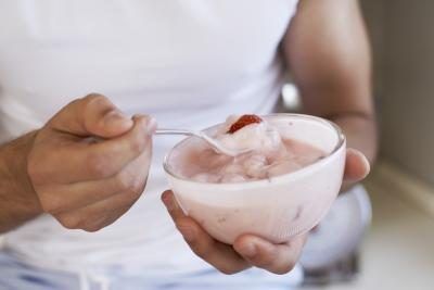 Certains yaourt est riche en hydrates de carbone.