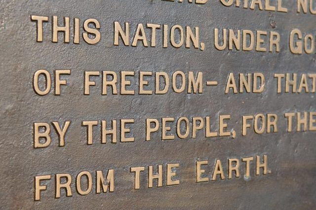Mots du discours de Gettysburg au Monument Lincoln.