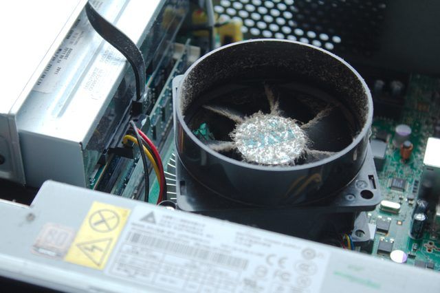 Comment nettoyer un PC utilisant l'air comprimé