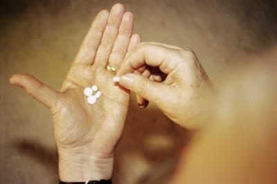 Prendre de l'aspirine par jour peut réduire votre risque d'accident vasculaire cérébral ischémique.