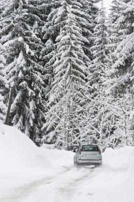 La conduite automobile dans la neige