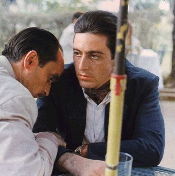 Fredo et Michael Corleone (alias John Cazale et Al Pacino)