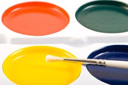 spécialistes de la couleur de la peinture peuvent travailler dans une variété de domaines.