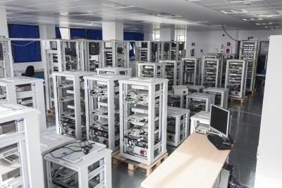 CNP ingénieurs travaillent dans les centres de données et des laboratoires informatiques.