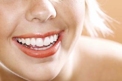 Pour implants dentaires pour être pris en charge en toute sécurité, vos os et des gencives's must be healthy.