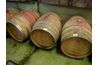 Blending survient après les différents vins sont vinifiés en barriques.