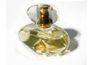 l'huile de vétiver peuvent être trouvées dans les parfums