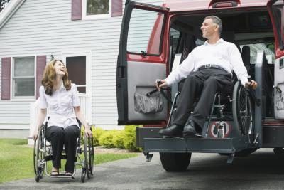 Pilotes de handicap des personnes admissibles à stationnement handicap autocollants.